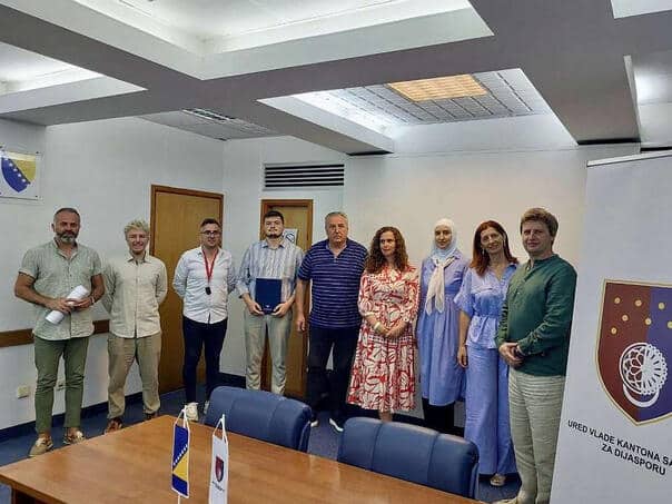 Ibrahimagić signed contracts on the implementation of projects with eight non-profit organizations