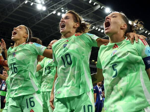 Italy is the first semifinalist of the European Championship for women
