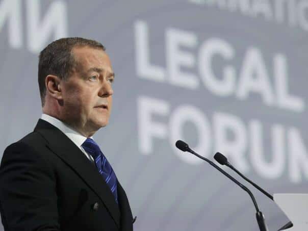 Medvedev: Trump threats mean that Russia needs to continue this
