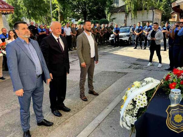 The anniversary of the Non’s anniversary of the ante police officer of the Ante Valid in Travnik