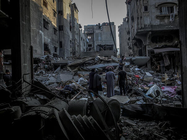 From the beginning of Israeli attacks on Gaza were killed at least 59,733 people