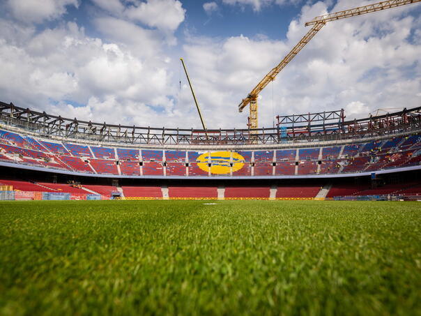 Re-delayed Back Barcelona on Camp Nou