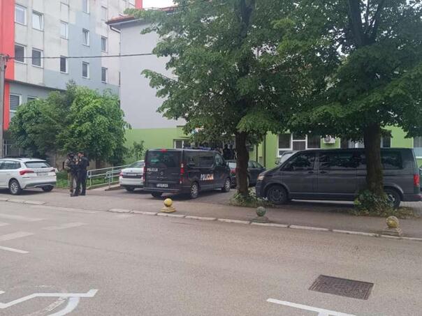 Seven police officers from the Sanski Most arrested in action "Cube" Returned to work