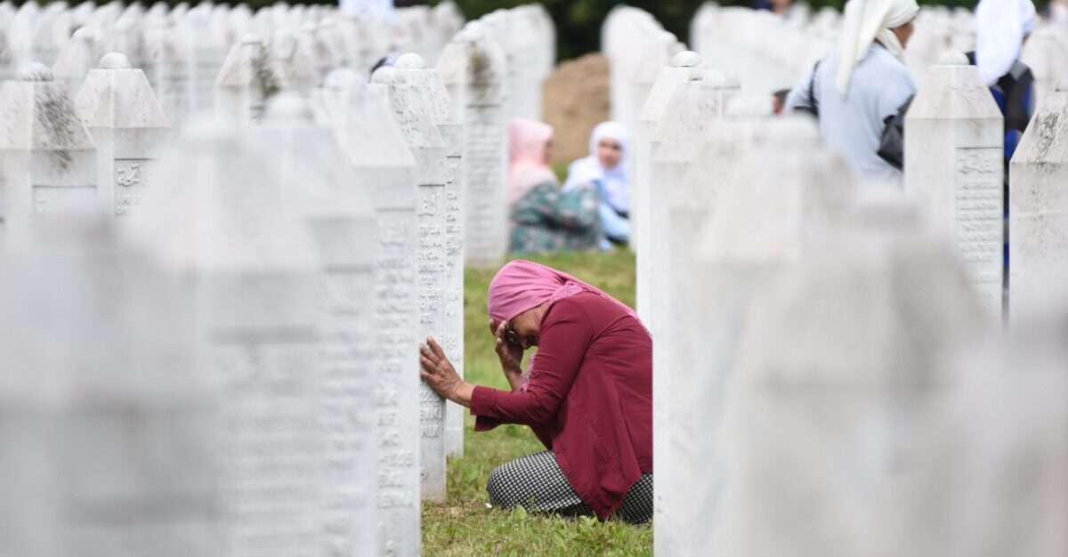 Klanjana Dennaz for seven more genocide victims in Srebrenica