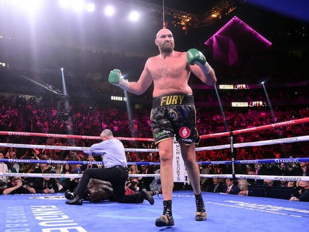 Tyson Fury returns from pensions