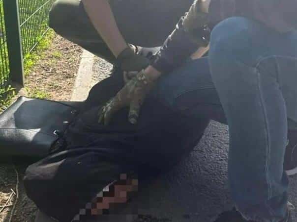 Russian sabetrets caught in action: explosive placed under the authentic