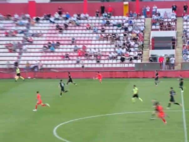 VIDEO: PLAYER RELEAH ACCOUNTED IN THE STILE MESSIA AND MARADONE-