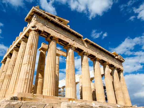 Due to the heat of interrupts in Greece, temperatures over 40 degrees
