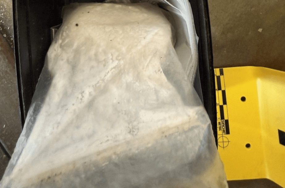 Photo / Police Directorate MUP TK: In the search in Gračanica found kilogram of drugs, one person arrested