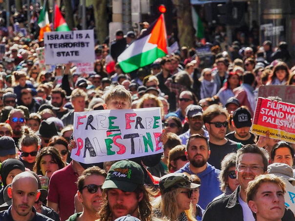 The most massive propellest protests organized in more than 40 Australian cities