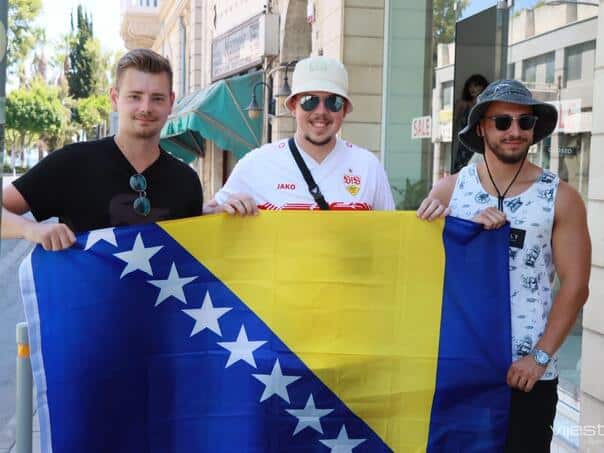 Vijesti.ba with fans in Limassol: Let’s go after winning!