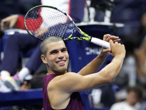 Alcaraz surprised everyone: shaved his head and smashed Opelk in three sets