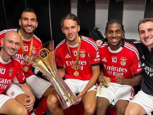 Amar Dedić won the first trophy with Benfica