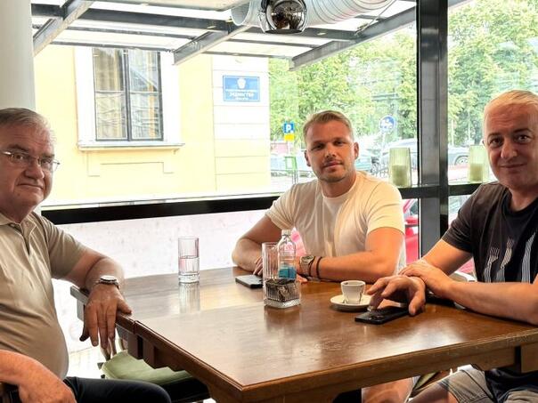 Ivanić, Stanivuković and Borenović: Adventure regimes