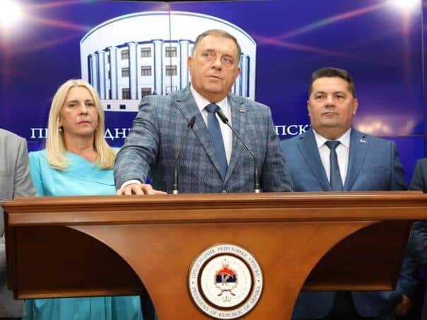 Dodik: I do not accept the decision of the Court of BiH, Rs must return