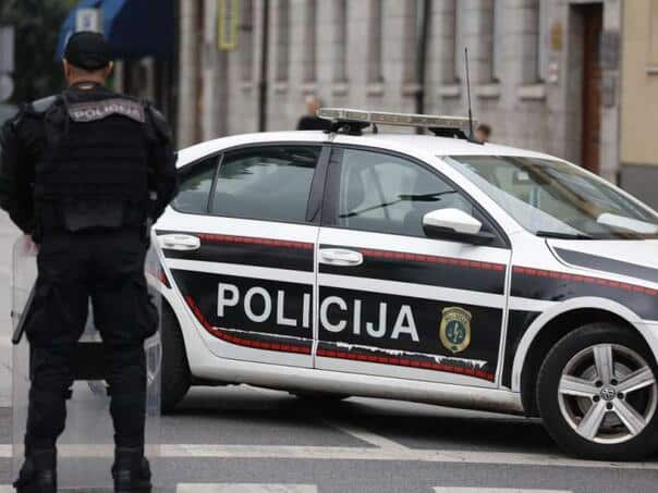 Explosion in Sarajevo: Damaged several vehicles and objects