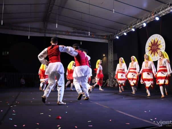 Folklore in the heart of Sarajevo: IV INTERNATIONAL FESTIVAL BEGIN