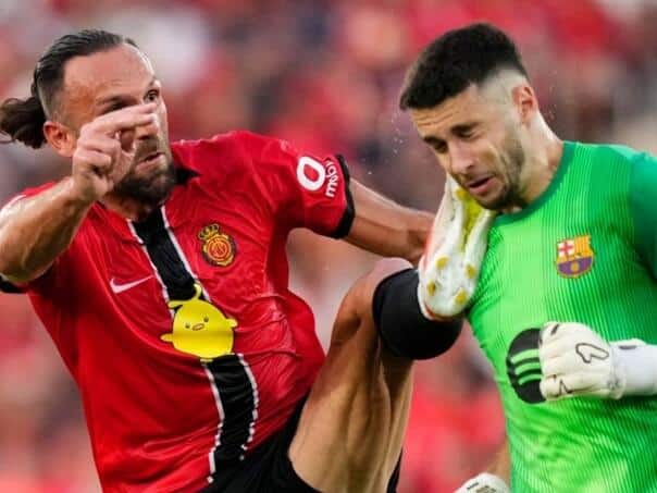 Barcelona’s goalkeeper got a blow to the Kopačka in the head, here’s how his face looked