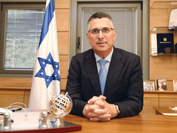 Israel lifts visas to individual Australian diplomats