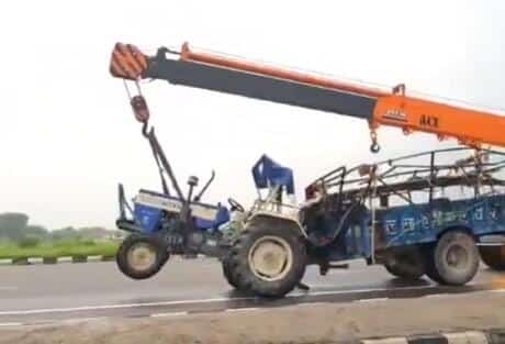 Truck in India mapped the tractor full of pilgrims: eight dead