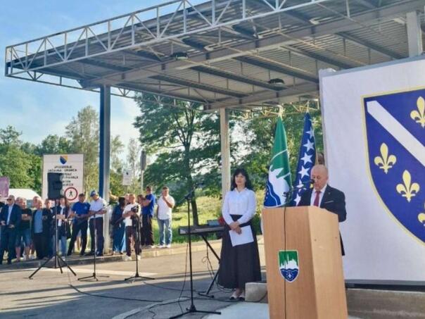 Lokmić attended the celebration of the City of Cazin and the anniversary of the unblocking of the Bihać District