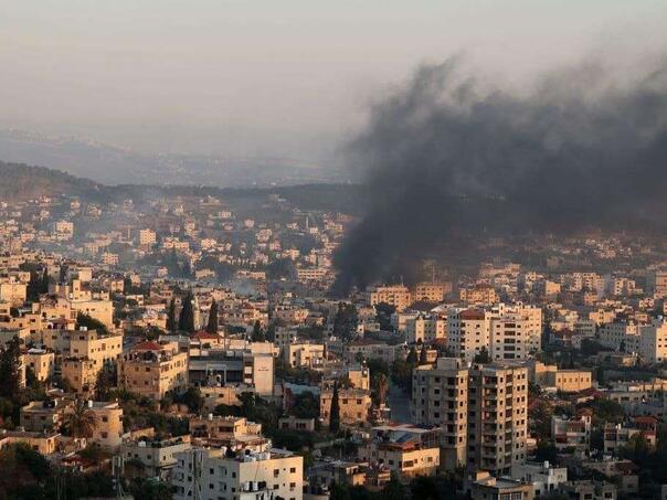 At least 40 Palestinians killed in Israeli fire and air attacks on Gaza