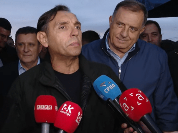 People’s joy on Manjaca with Vulina and "President of Free Serbs"