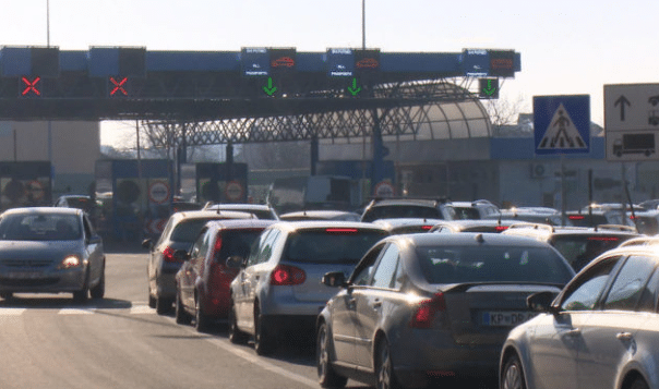Enhanced vehicle traffic at border crossings