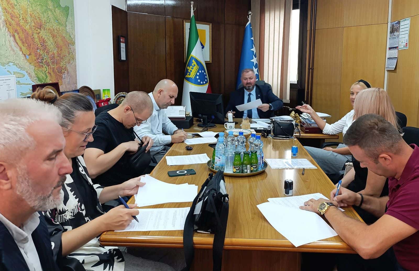 Ministry of Economy ZDK awarded funds for the performance of 30 companies at fairs in Tešnj and Zenica