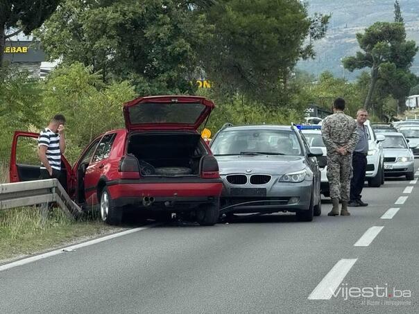 Traffic accident near Mostar, it is difficult