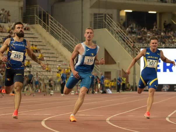 Tuzlak Bakir Music 21.52 seconds of the fifth in the finals of the 200 meter of EP U20