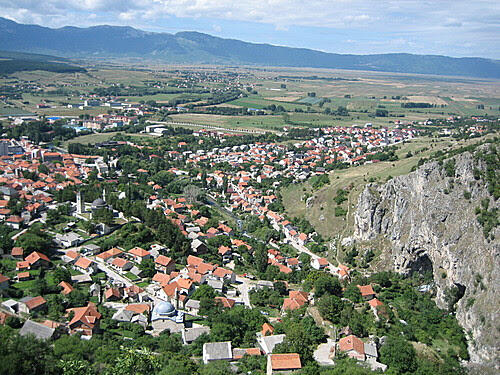 In a heavy accident in Livno died the Mercedes driver