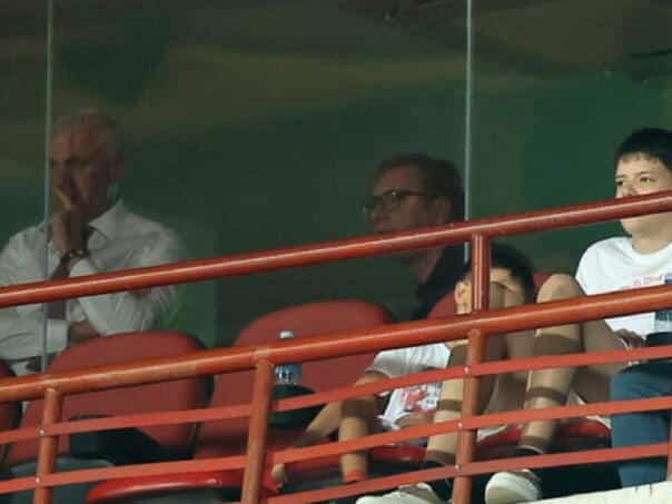 Vučić came to the Red Star match so he experienced brutal humiliation