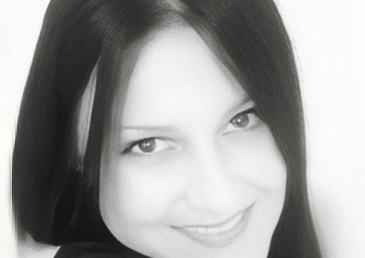In Montenegro, he beat his wife, she died. “Monster left it to die next to the child”