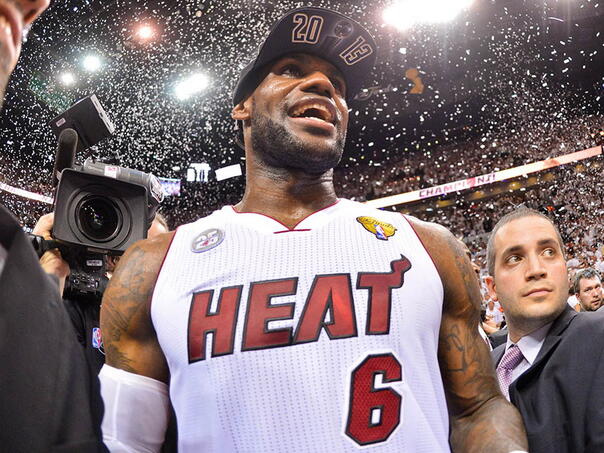 Protector stole more than 400 star jerseys and earned two million dollars on