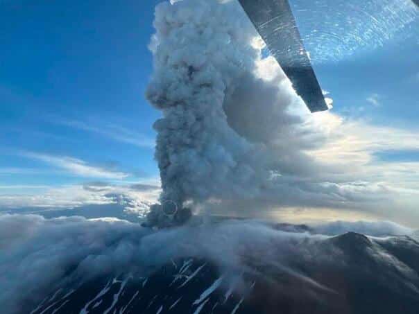 The earthquake woke up "sleepy" Volcano in Russia: erupted after 600 years