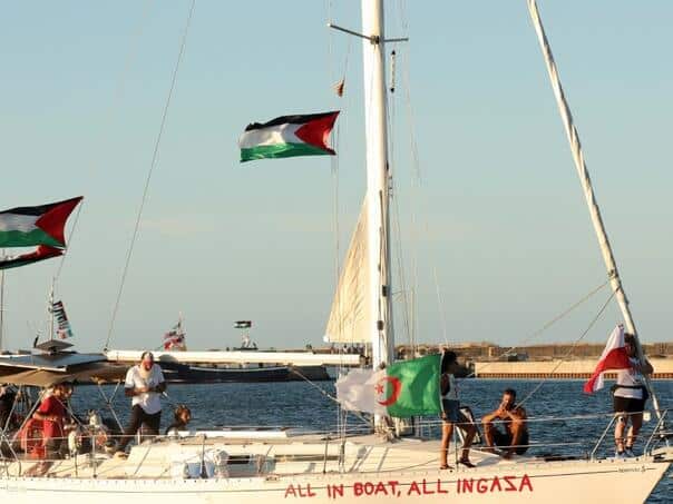 A ship with Gretu Thunberg is moving towards Gaza today, despite the warnings of Israel