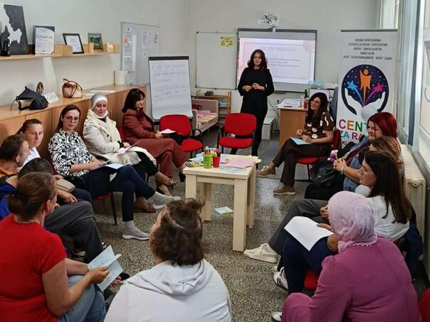 Cazin: Workshop held "Root and wings"an authentic expression space and connection
