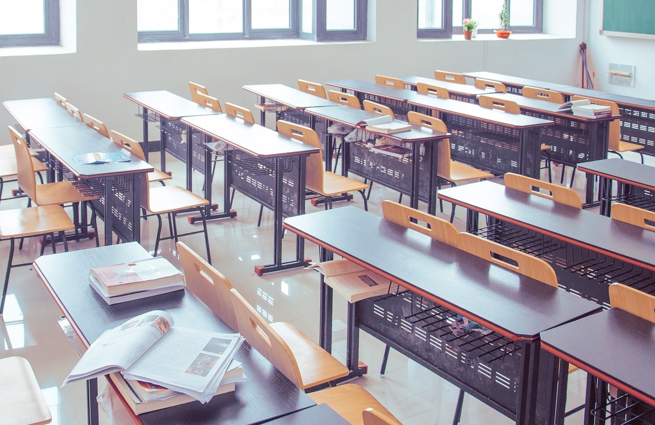 136 students entered in Tuzla schools who returned from abroad, most of them from Germany