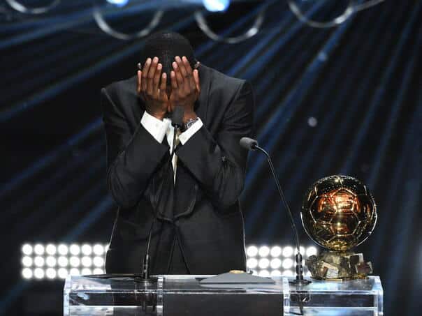 Dembele cried, his mother gave him support