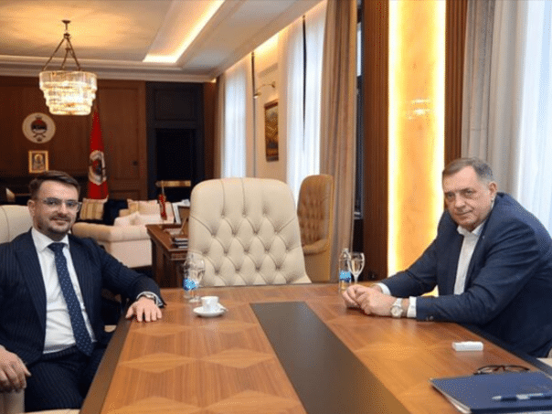 Dodik entrusted RS to HDZ: Pranjic transferred the powers of the President
