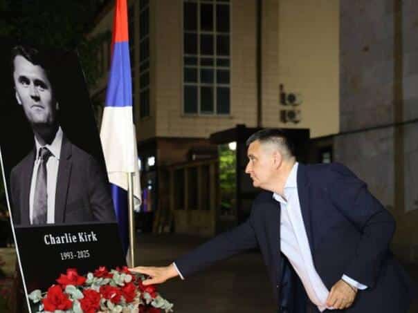 Dodik’s supporters wicked honoring Kirk, Stanivuković sniffed them: Trumps, take them