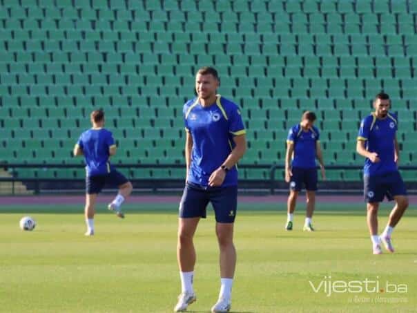 PHOTO: Dragons Did Rest Training Ahead of Austria