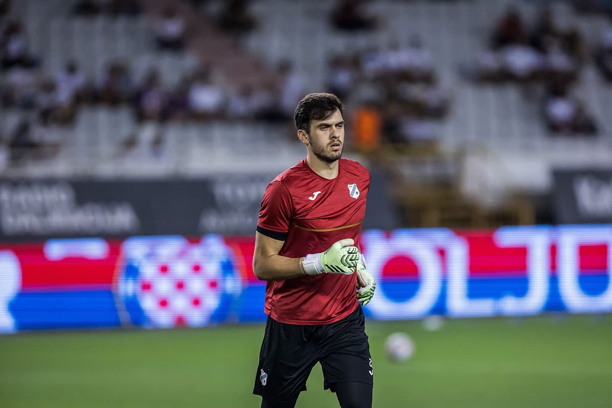 Zlislic read the letter to teammates: “While they have to give everything here for this club”