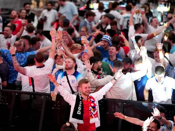 England fans warned before arrival in Belgrade