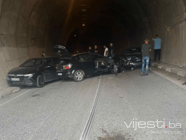 An accident in a tunnel in ore, injured two people