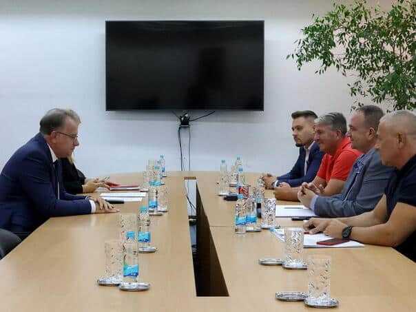 Nikšić with carriers: After the meeting broke blockages