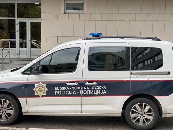 Indictment against Cahajić and Tufekčić: threatened to people due to 50 km