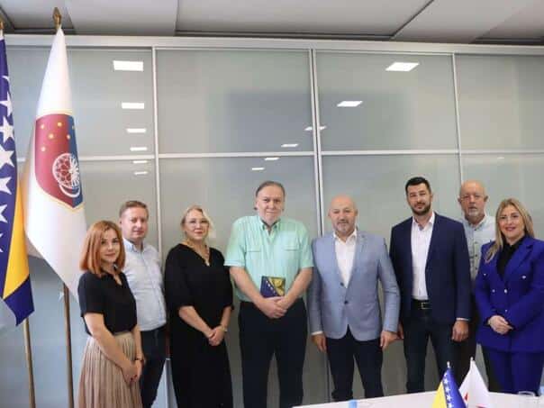 Pandurevic with representatives of the independent union of civil servants and employees of FBiH