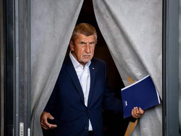 The leadership of the Party of the former Czech Prime Minister Babish is reduced on the eve of the elections